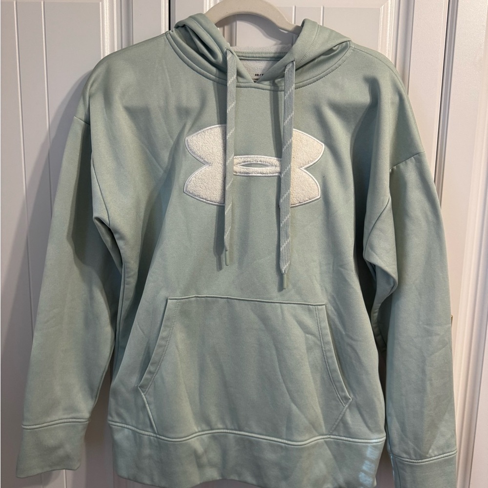 Under Armour mint green fleece hoodie size xs but oversized